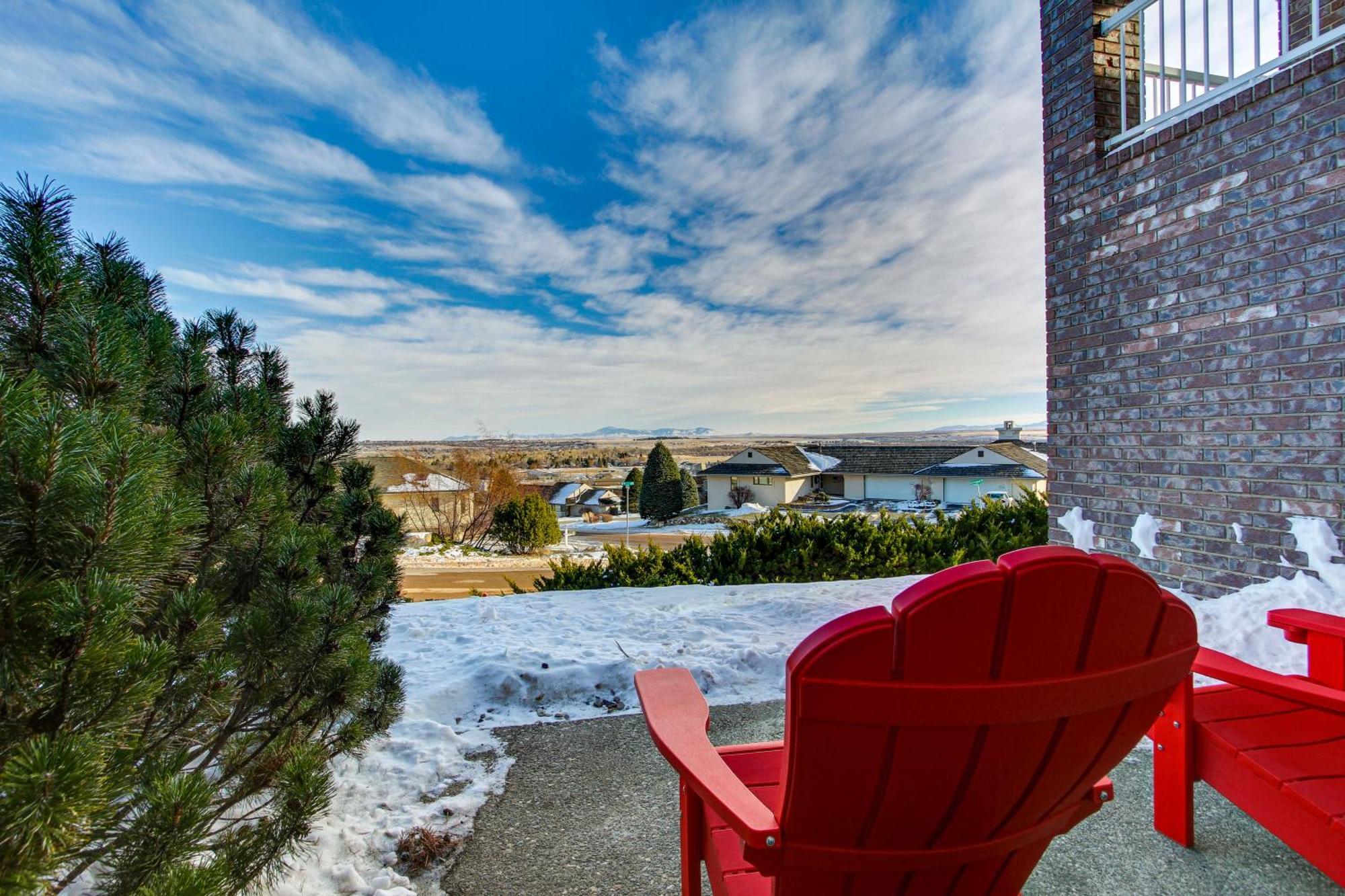 Inviting Great Falls Home With Wraparound Deck! Exterior foto