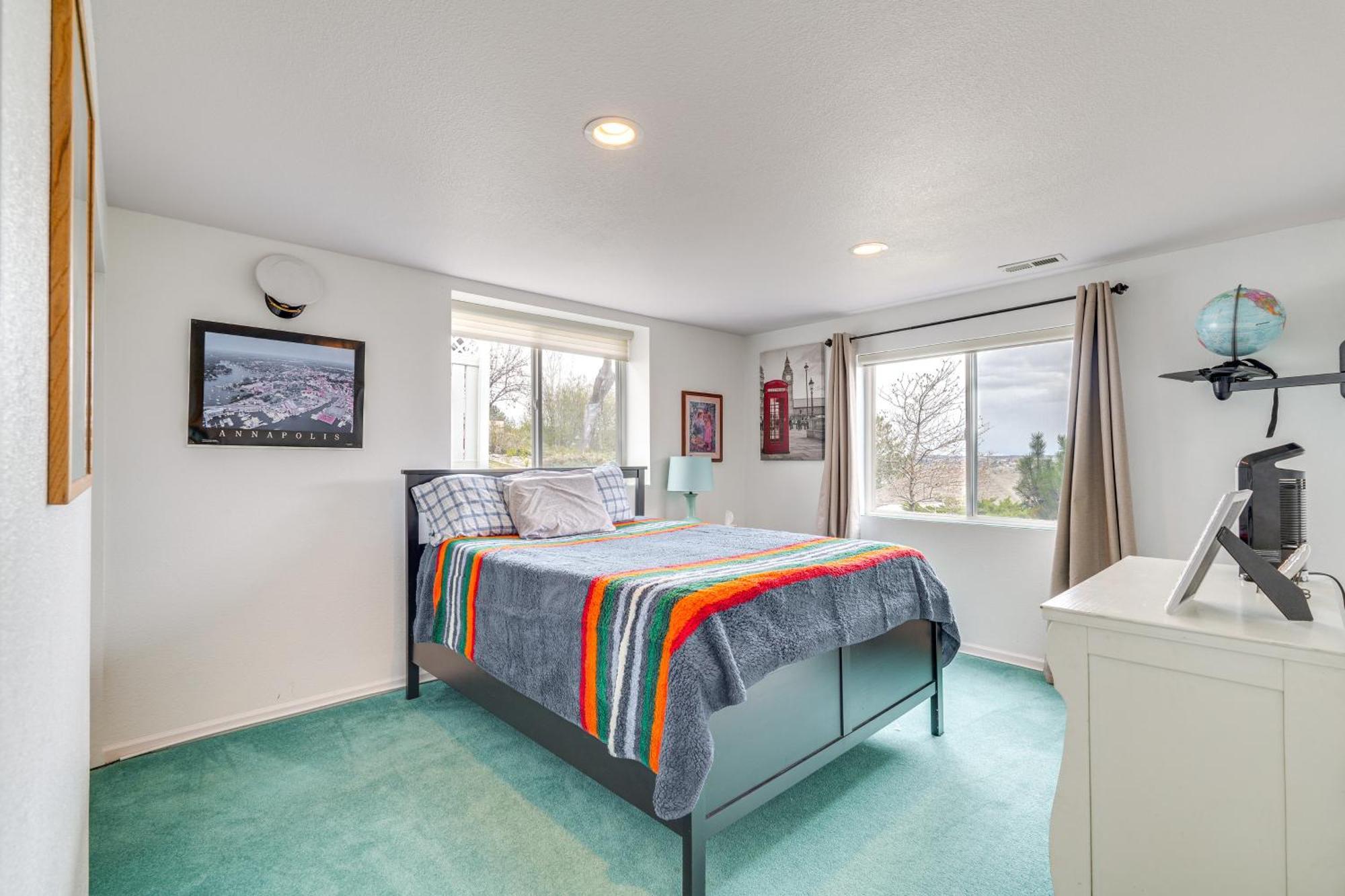 Inviting Great Falls Home With Wraparound Deck! Exterior foto